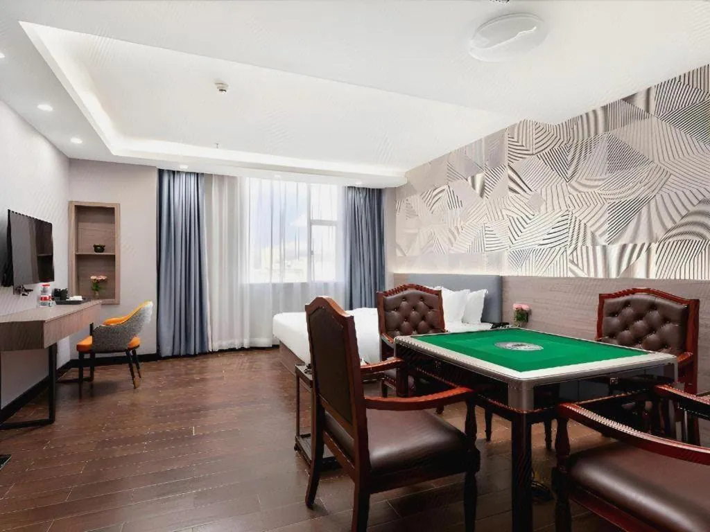 Borrman Hotel Huizhou Danshui High-speed Railway Huiyang Station