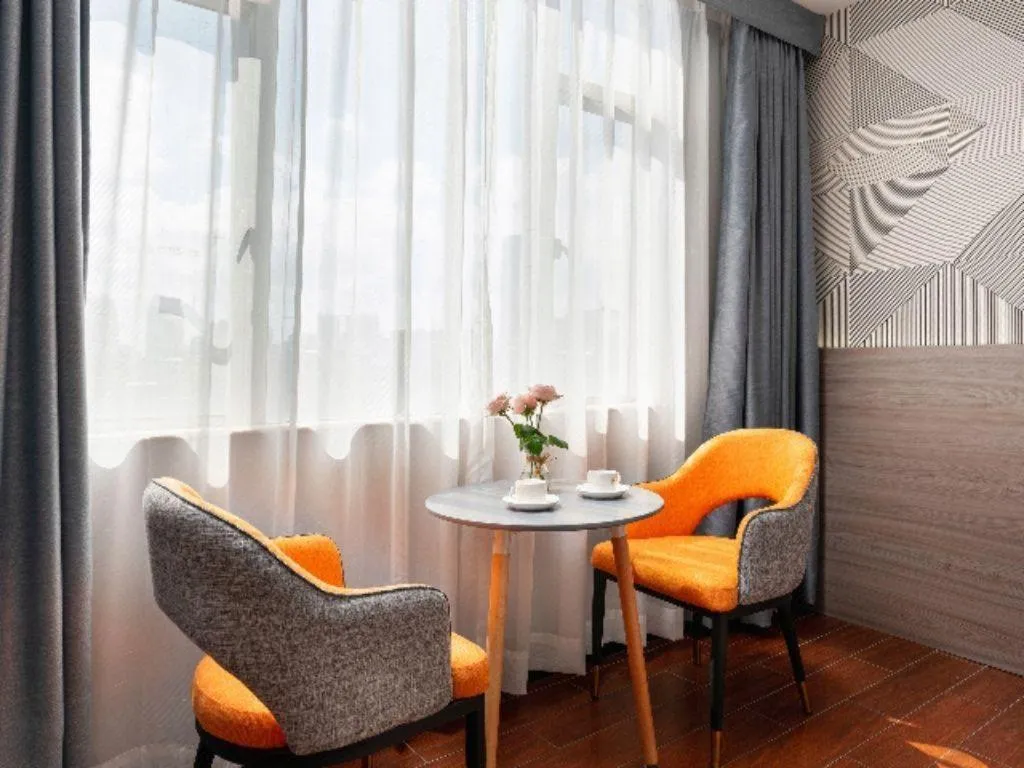 Borrman Hotel Huizhou Danshui High-speed Railway Huiyang Station