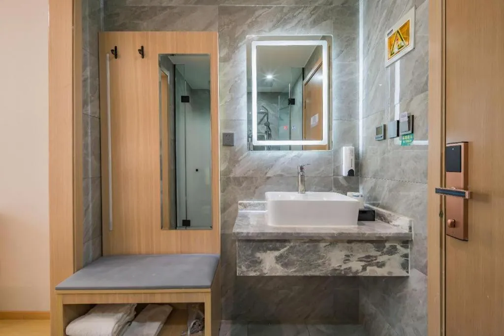 Borrman Hotel South Beijing Railway Station Caoqiao Station