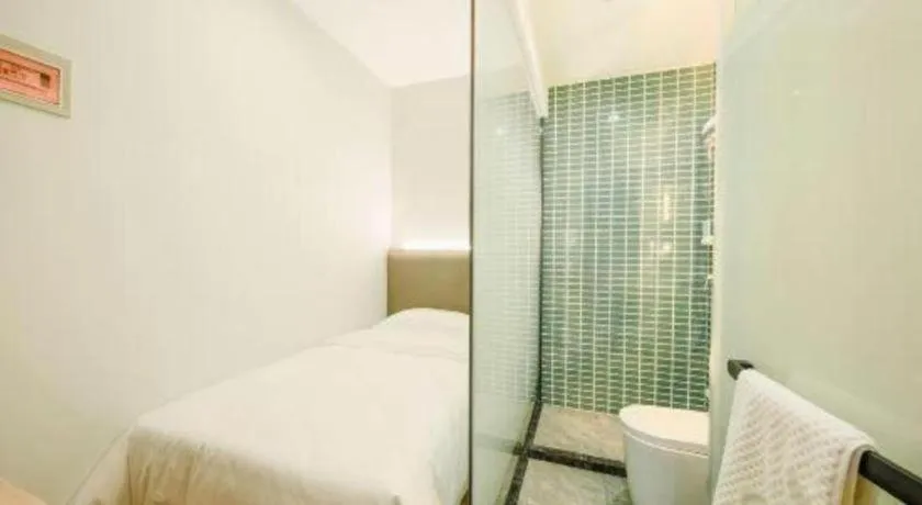 Borrman Hotel South Beijing Railway Station Caoqiao Station