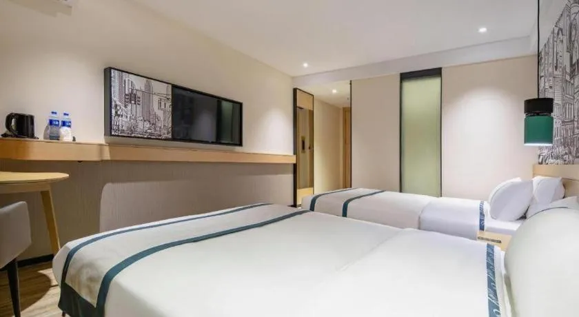 Bed in City Comfort Inn Nanning Kuaihuan Building Materials Market Yongwu Road Metro Station
