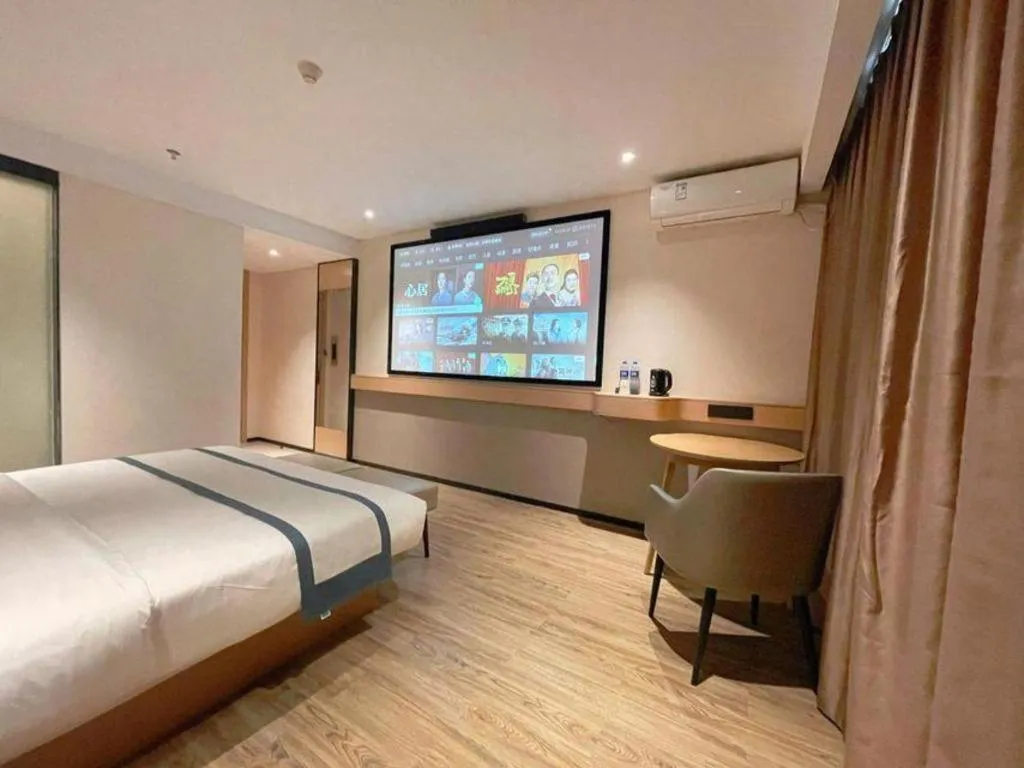 Bed in City Comfort Inn Nanning Kuaihuan Building Materials Market Yongwu Road Metro Station