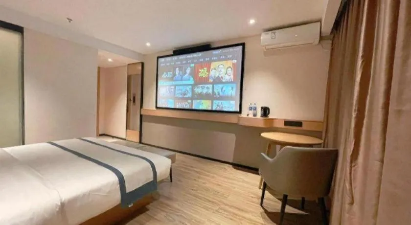 Bed in City Comfort Inn Nanning Kuaihuan Building Materials Market Yongwu Road Metro Station