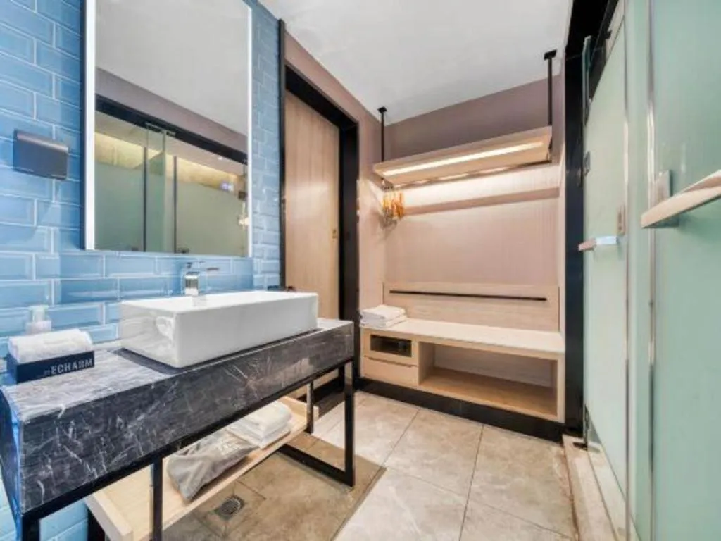 Bed in Echarm Hotel Chengdu Global Center Century City New Exhibition