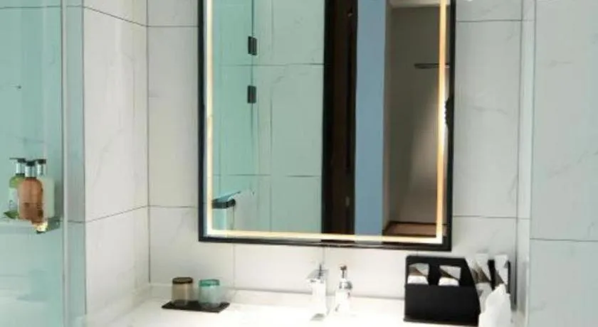 Borrman Hotel Baise High-speed Railway Station Hengning Plaza