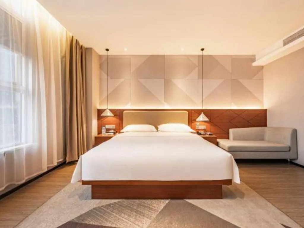 Bed in Borrman Hotel Xi'an North High-speed Railway Station