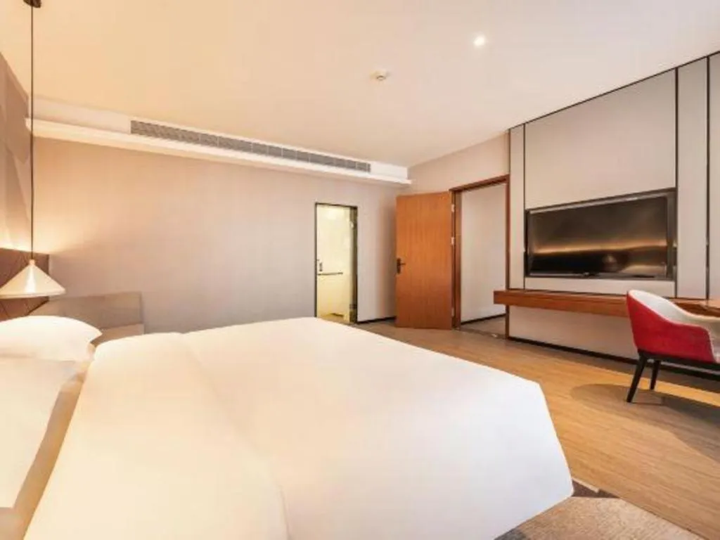 Bed in Borrman Hotel Xi'an North High-speed Railway Station