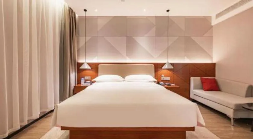 Bed in Borrman Hotel Xi'an North High-speed Railway Station