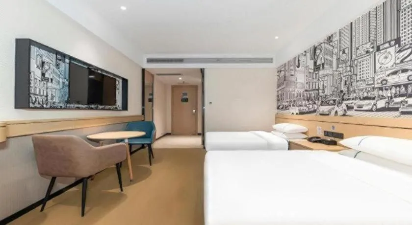 Bed in City Comfort Inn Jingzhou Fantawild Shashi Middle School