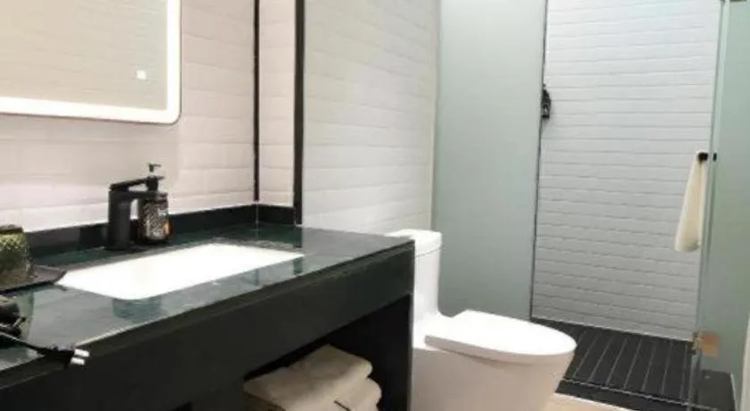 Premier City Comfort Hotel Hechi Luocheng Central Plaza