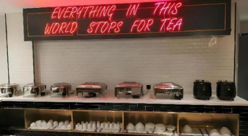 Premier City Comfort Hotel Hechi Luocheng Central Plaza