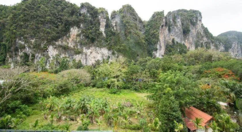 B2 Krabi Ao Nang Premier Resort