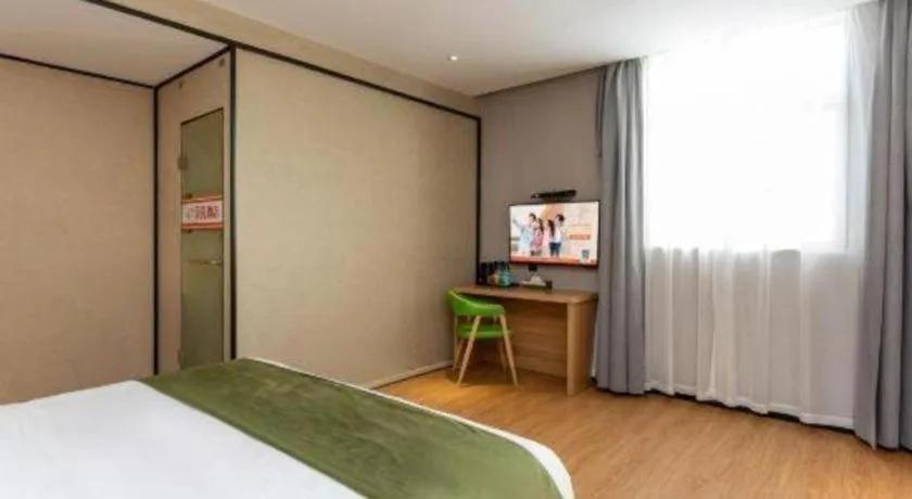 Bed in Shell Hotel Shnaghai Beiqiao Metro Station