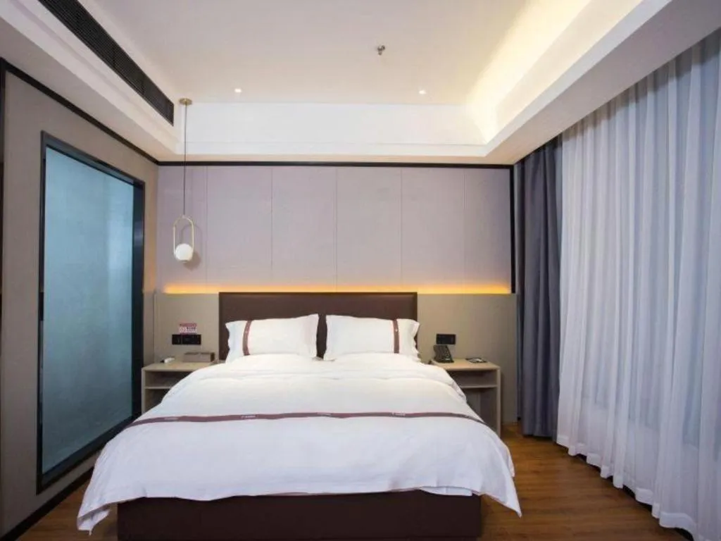 Bed in Gya Hotel Beijing Shunyi Yanjing Bridge
