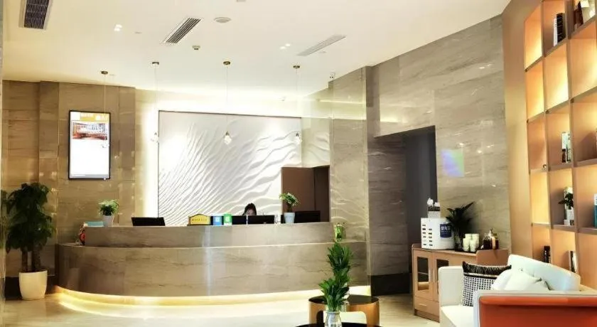 GreenTree Eastern Chongqing Yangjiaping Pedestrian Street Mixc Hotel