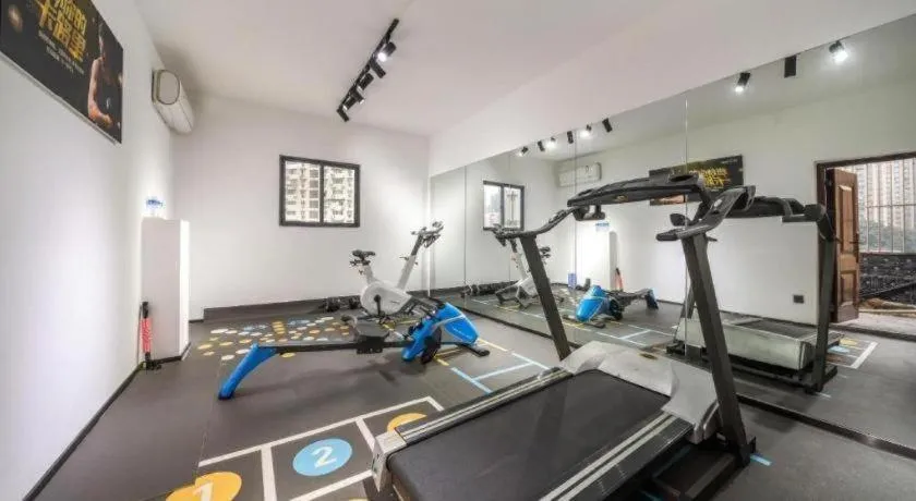 GreenTree Eastern Chongqing Yangjiaping Pedestrian Street Mixc Hotel