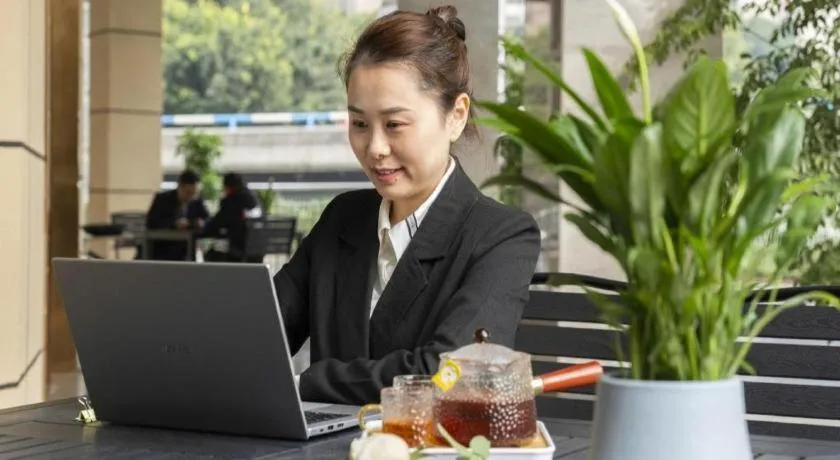 GreenTree Eastern Chongqing Yangjiaping Pedestrian Street Mixc Hotel