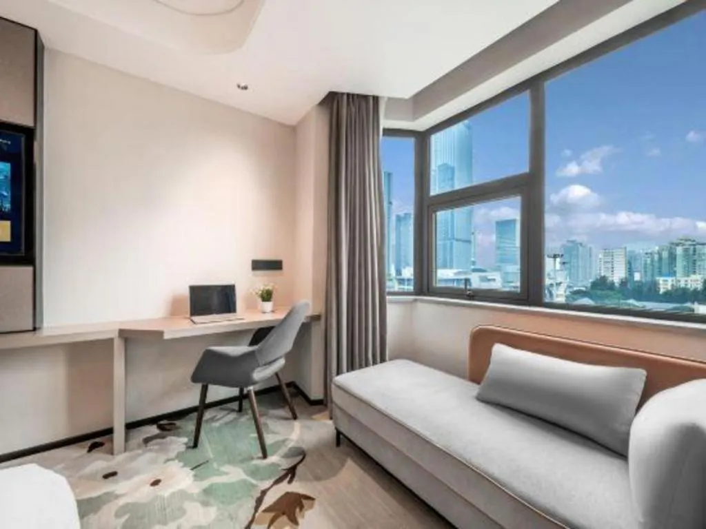 GreenTree Eastern Chongqing Yangjiaping Pedestrian Street Mixc Hotel