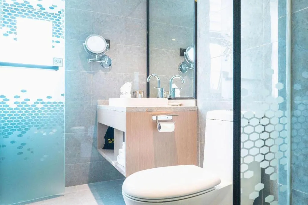 GreenTree Eastern Chongqing Yangjiaping Pedestrian Street Mixc Hotel