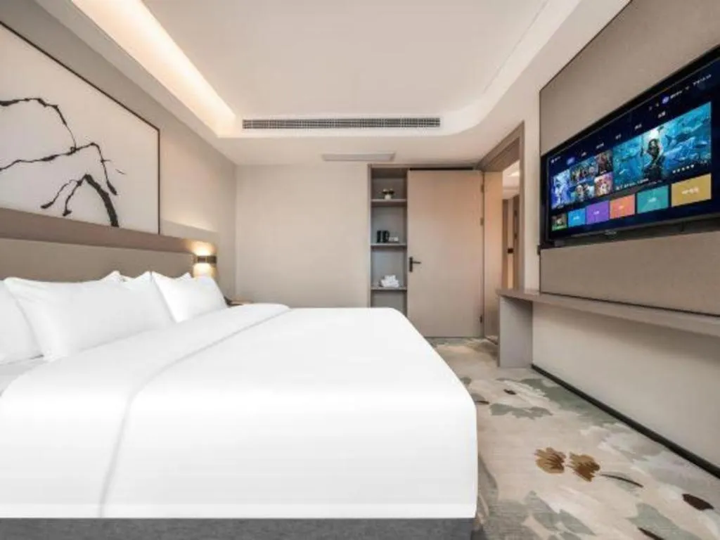 Bed in GreenTree Eastern Chongqing Yangjiaping Pedestrian Street Mixc Hotel