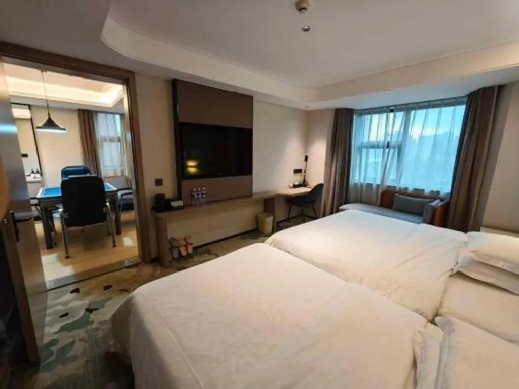 Bed in GreenTree Eastern Chongqing Yangjiaping Pedestrian Street Mixc Hotel