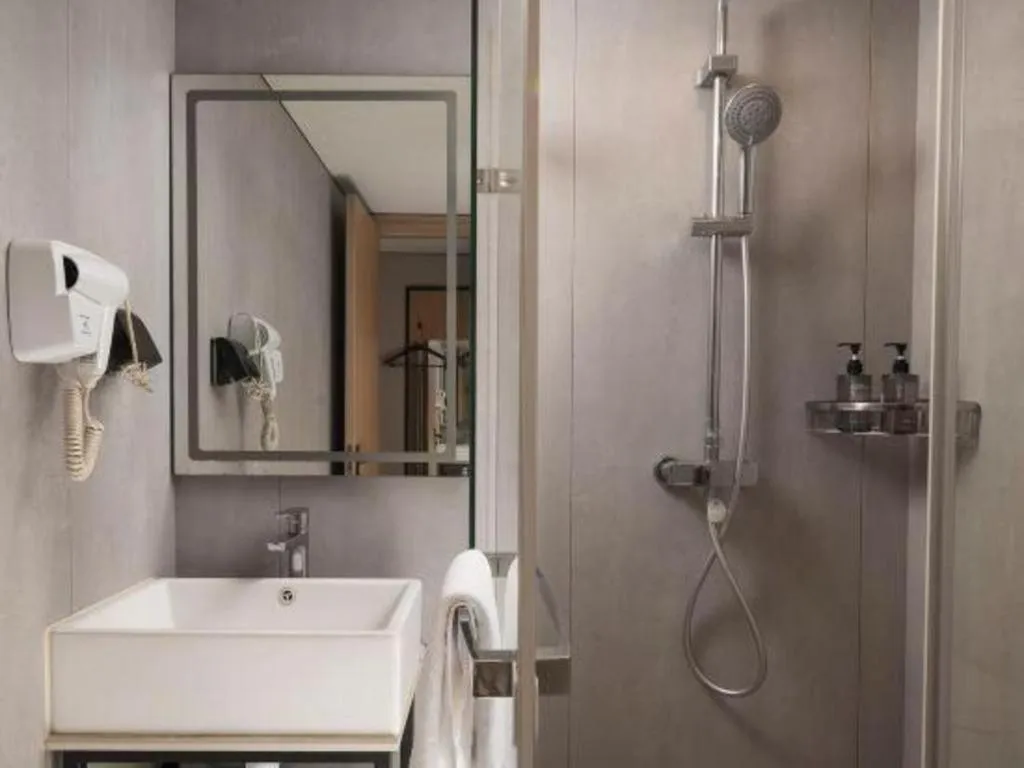 Shell Hotel Beijing Shunyi District Shunyi Metro Station