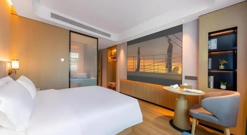 Bed in Gya Hotel Zhuhai International Airport New Town