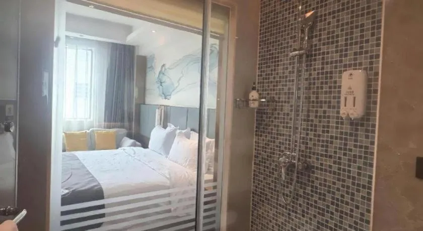 Bed in Gya Hotel Zhuhai International Airport New Town