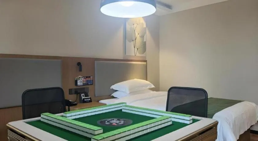 Bed in Green Tree Inn Luoyang Fenghuang Mansion Mudan Square Metro Station