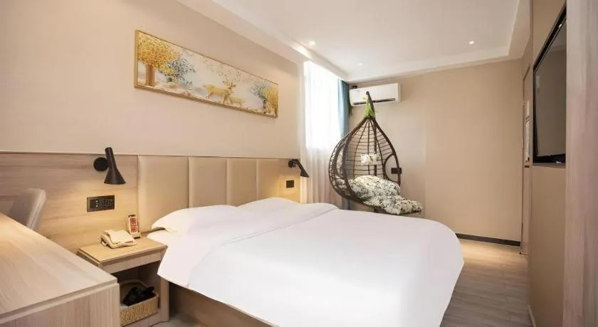 Bed in Green Tree Inn Nanjing Xinjiekou Wangfu Avenue