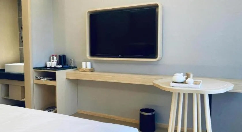 Bed in Deep Sleep Hotel Nanjing Confucius Temple Metro Station