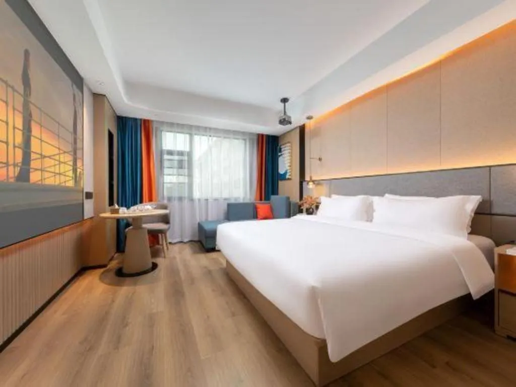 Bed in Green Tree Inn Zhuhai International Airport Huafa Shangdu