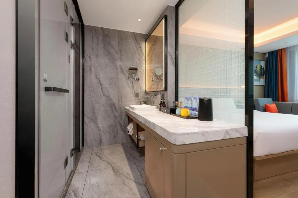 Bed in Green Tree Inn Zhuhai International Airport Huafa Shangdu