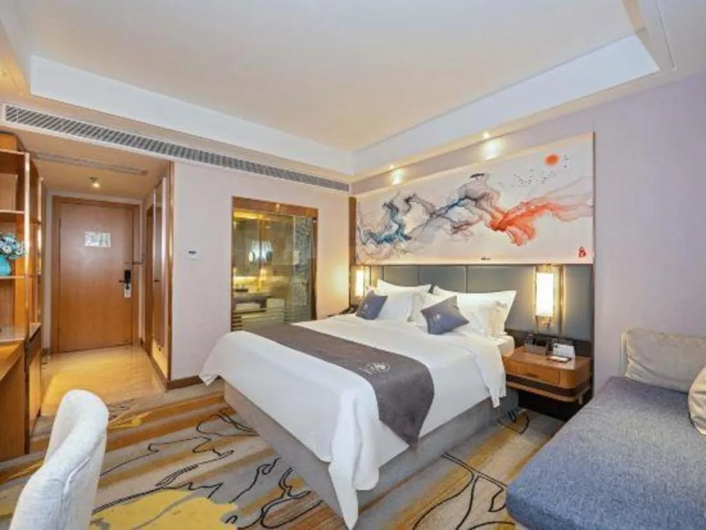 Bed in Green Tree Inn Zhuhai International Airport Huafa Shangdu