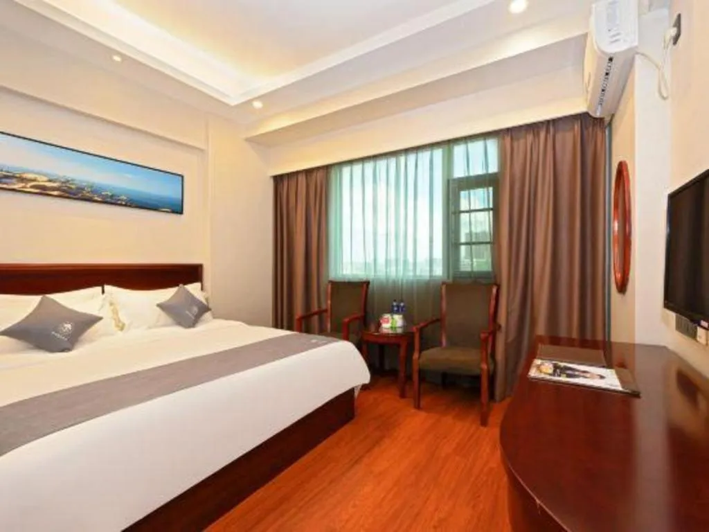 Bed in Green Tree Inn Zhuhai International Airport Huafa Shangdu