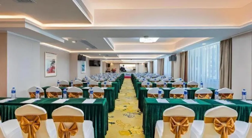 Green Tree Inn Zhuhai International Airport Huafa Shangdu