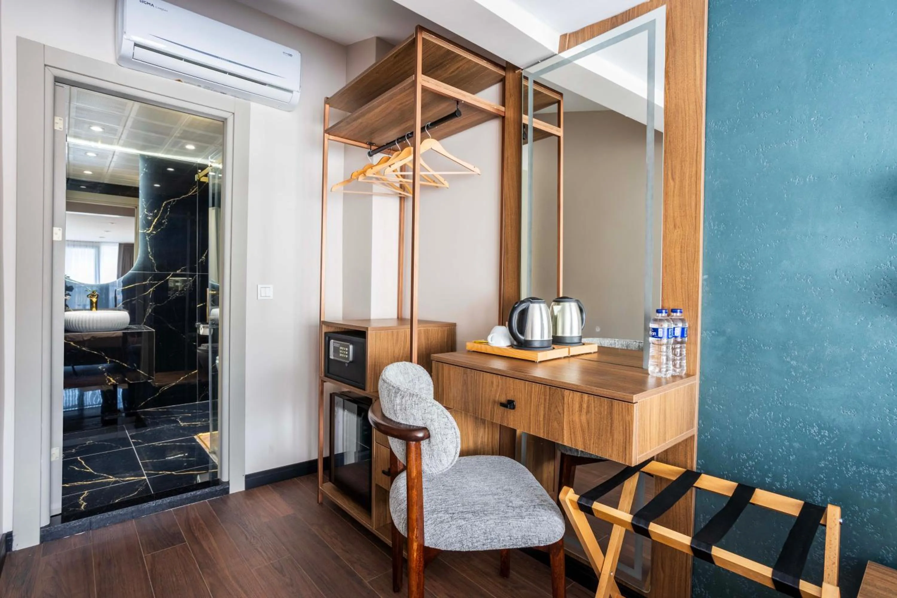 furniture in Marlon Hotel