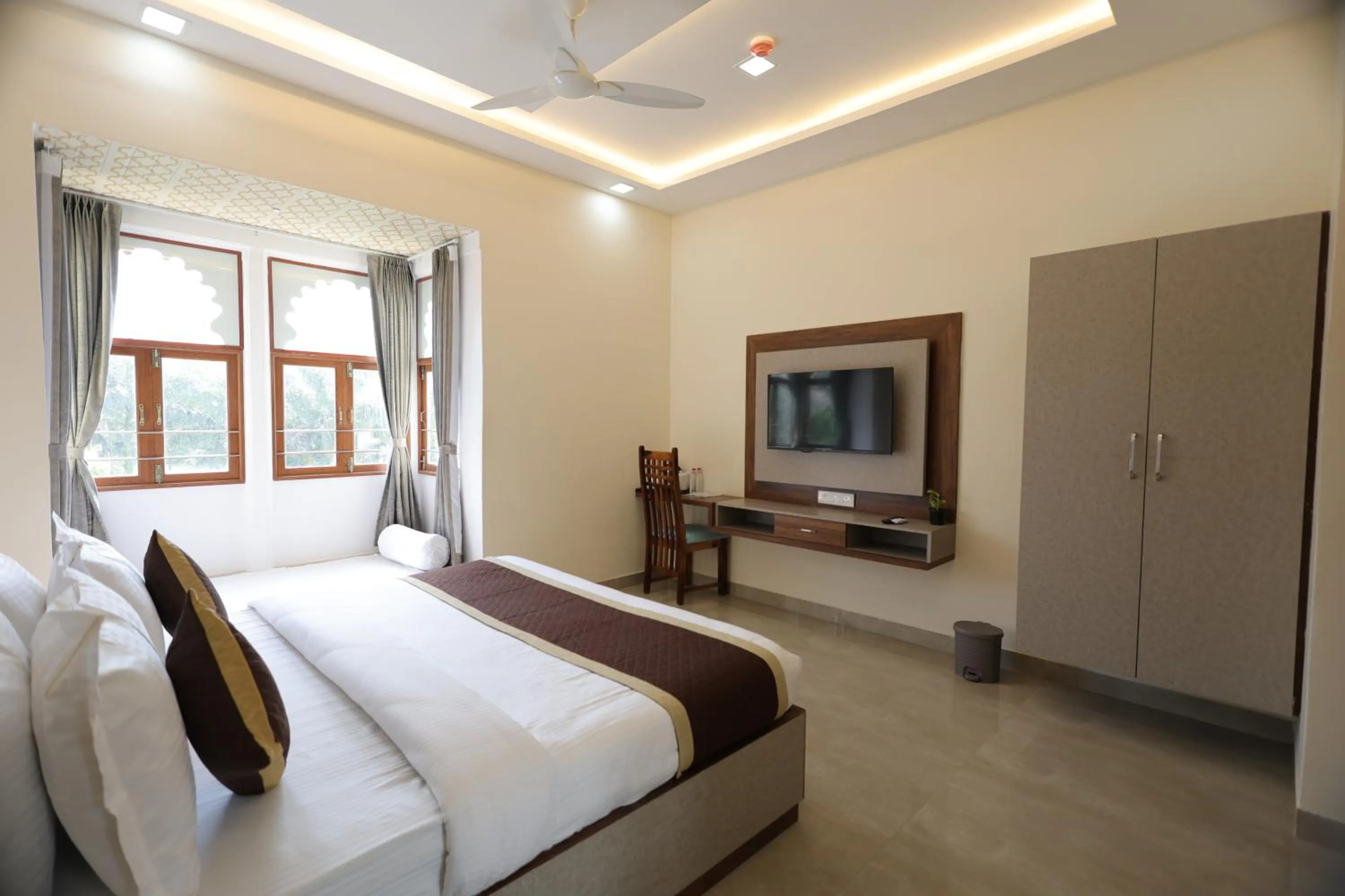 Bed in Manas Resort by Rudrakshi