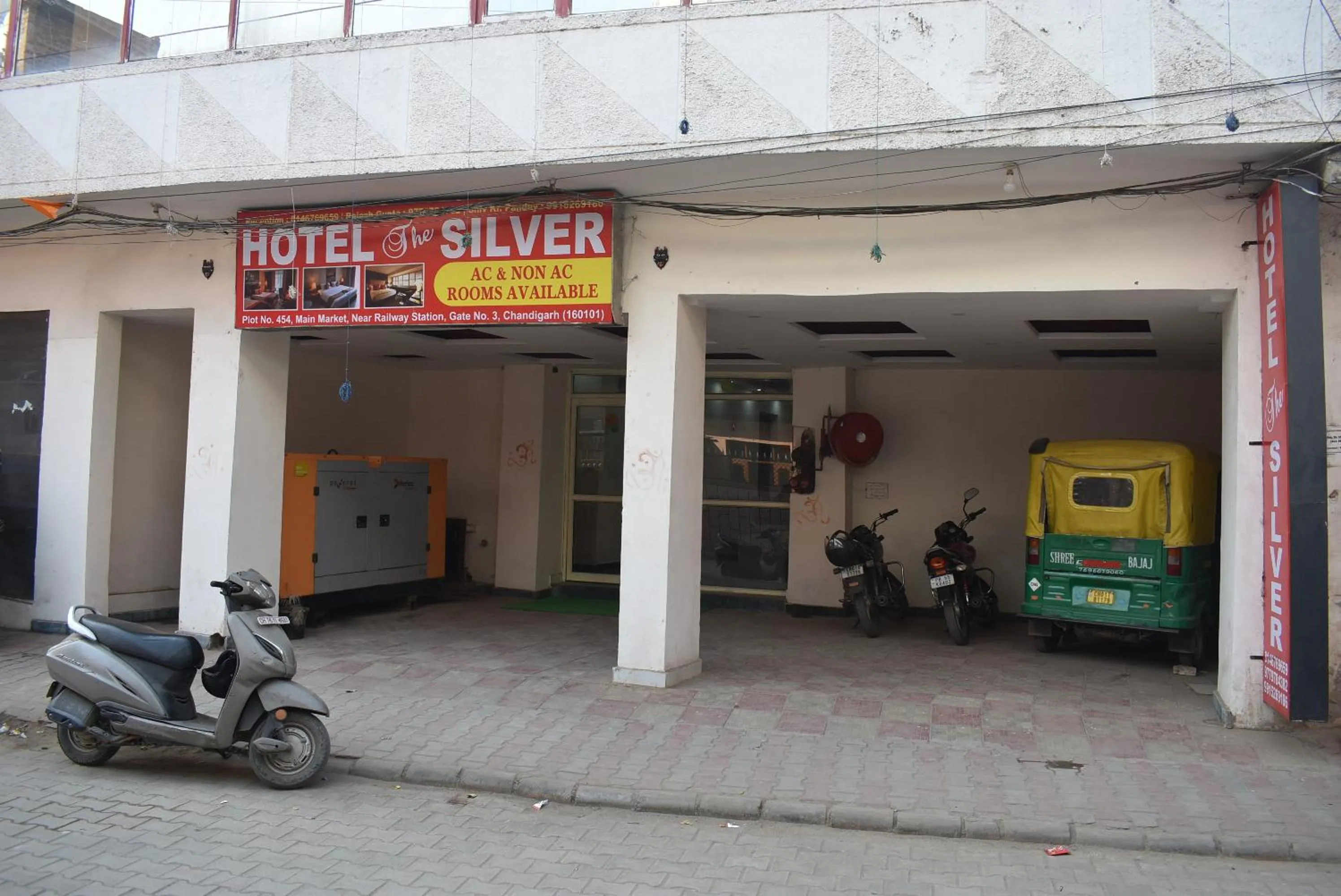 Parking in hotel the silver