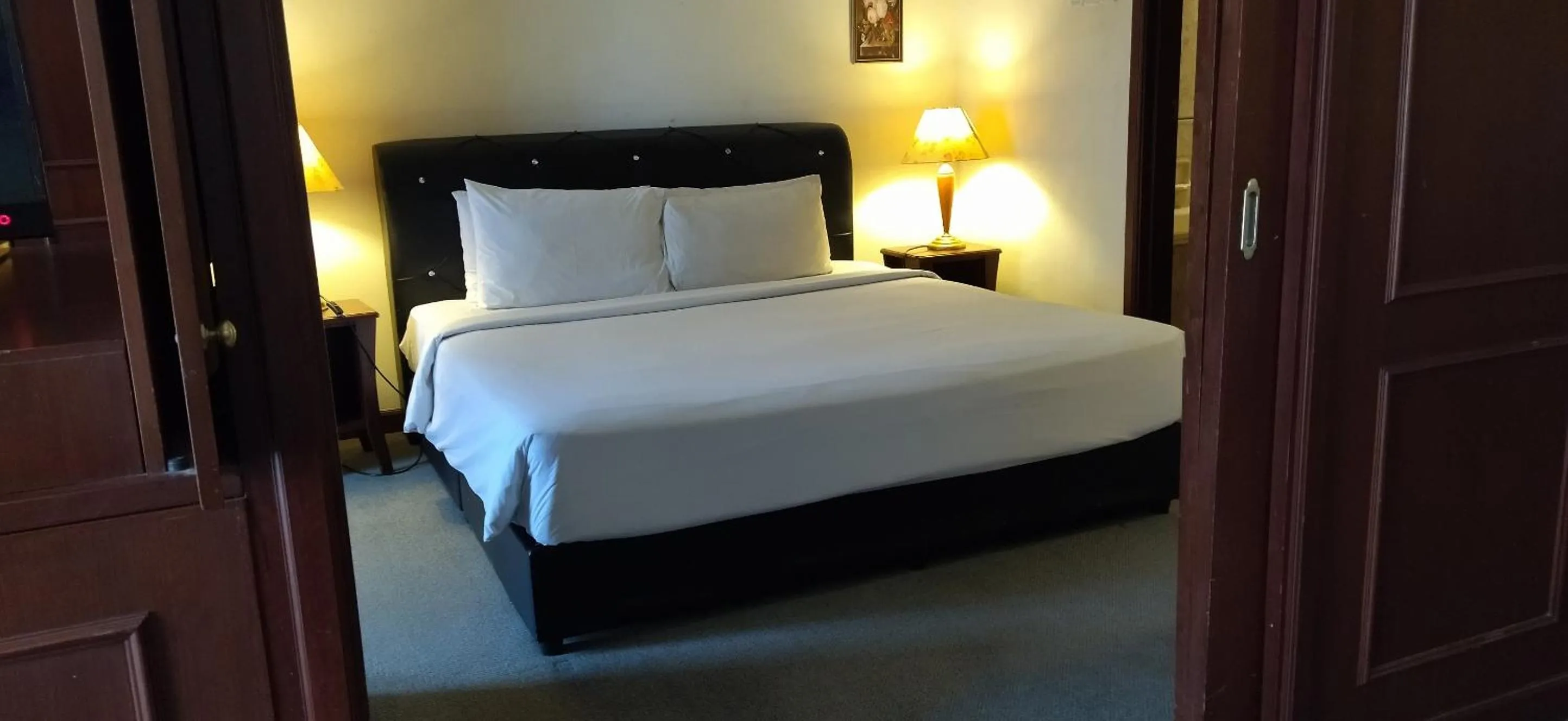 Bedroom in EMAS Service Suite Times Square