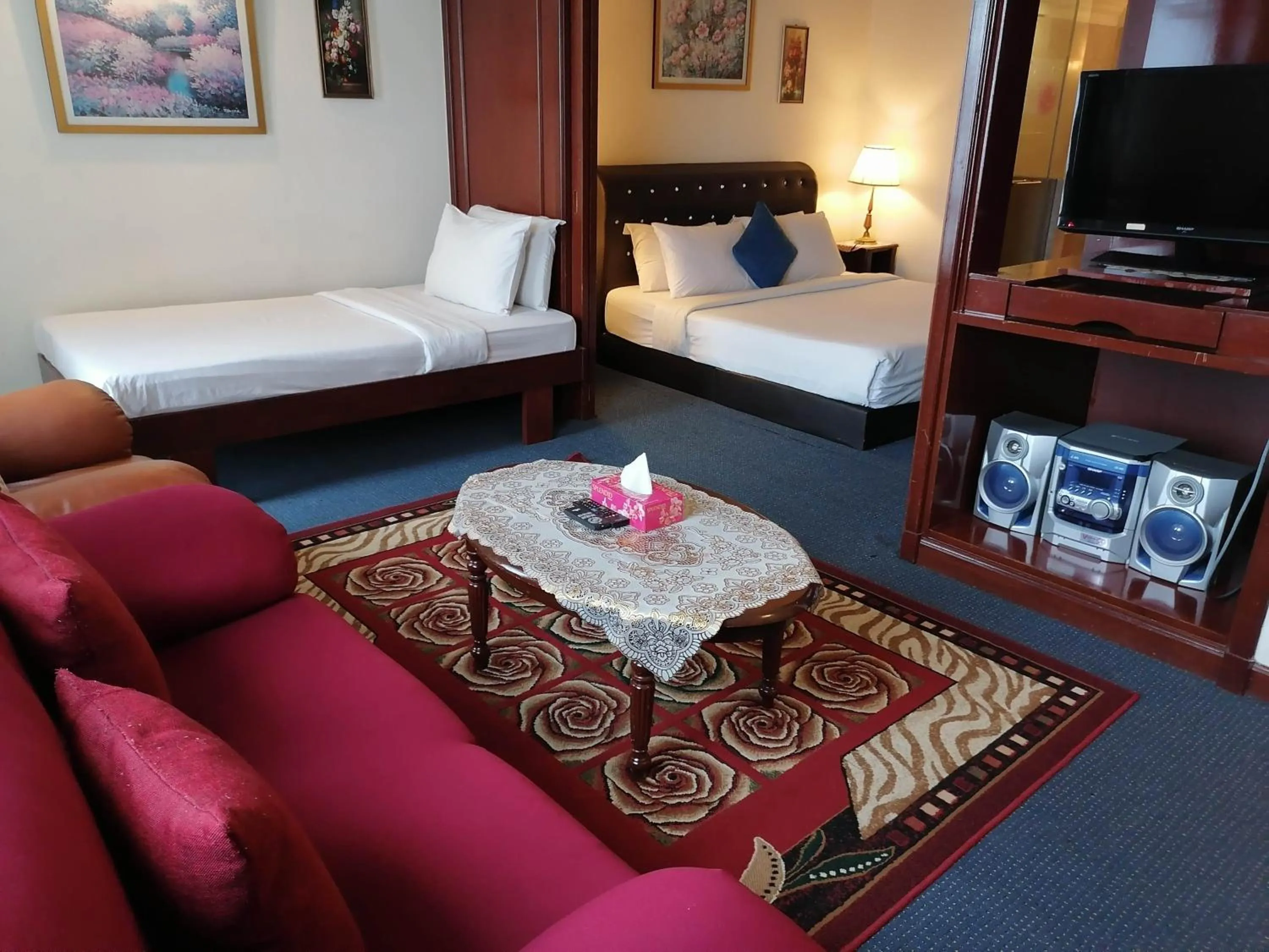 Bed in EMAS Service Suite Times Square