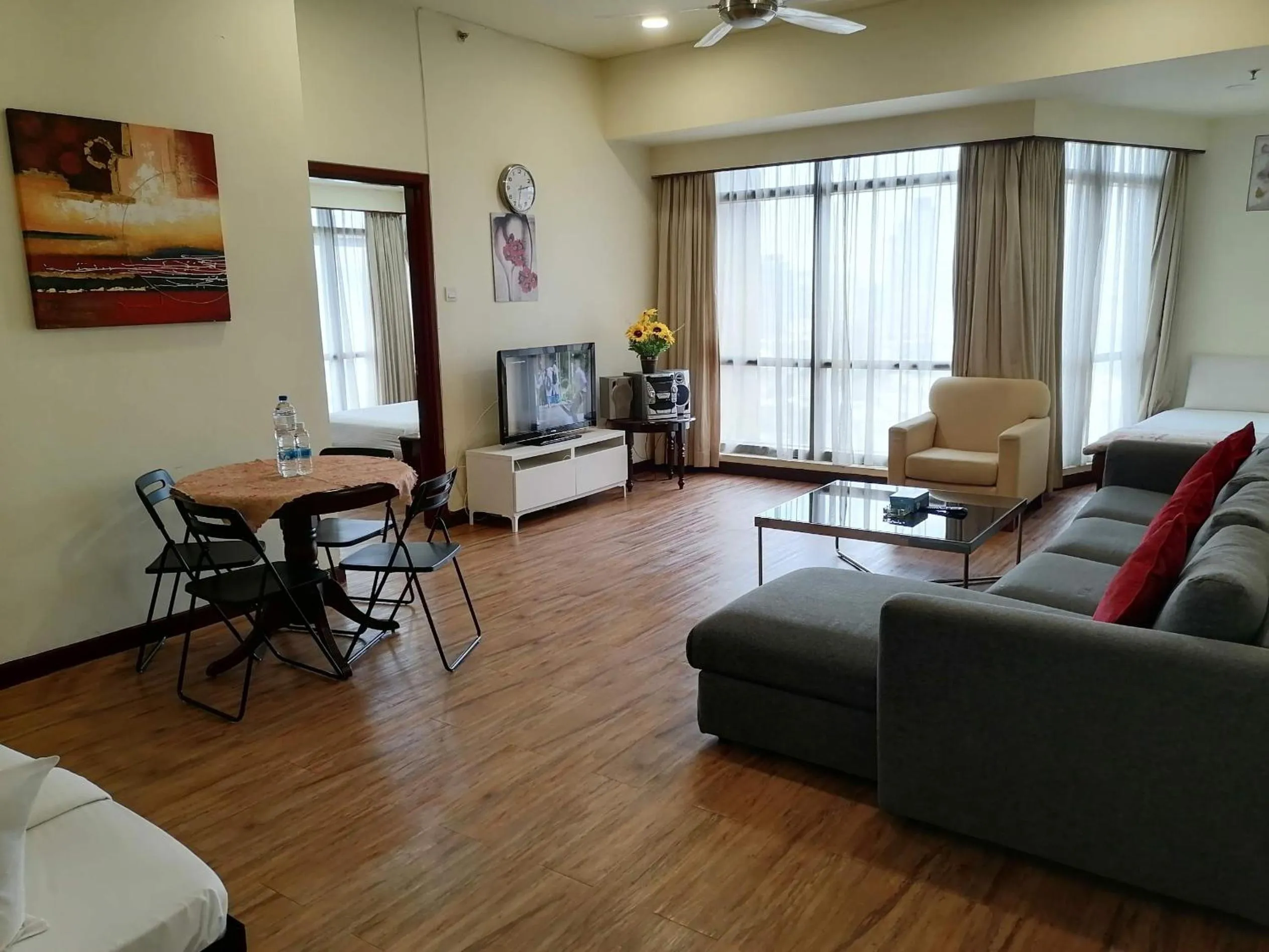 TV and multimedia in EMAS Service Suite Times Square