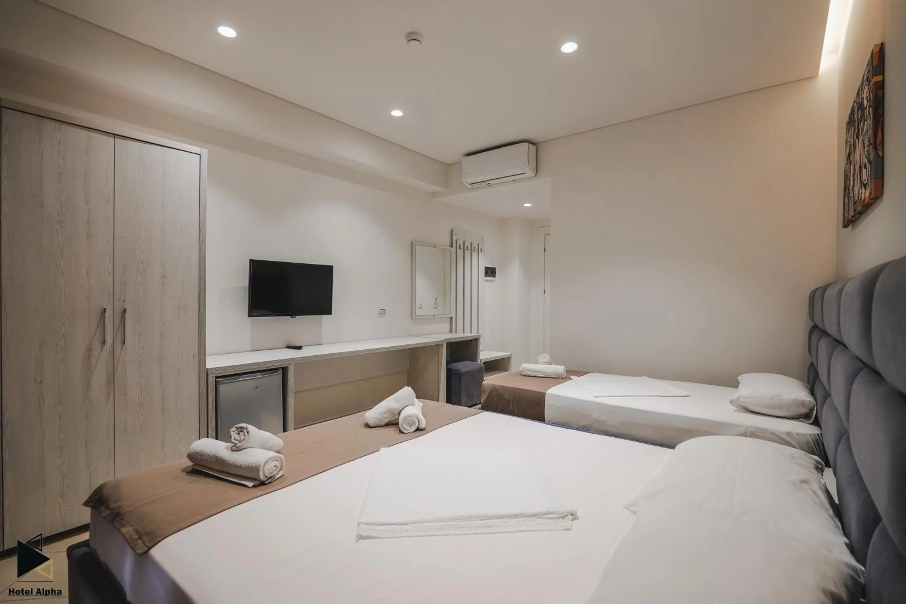 View (from property/room), Bed in Hotel Alpha