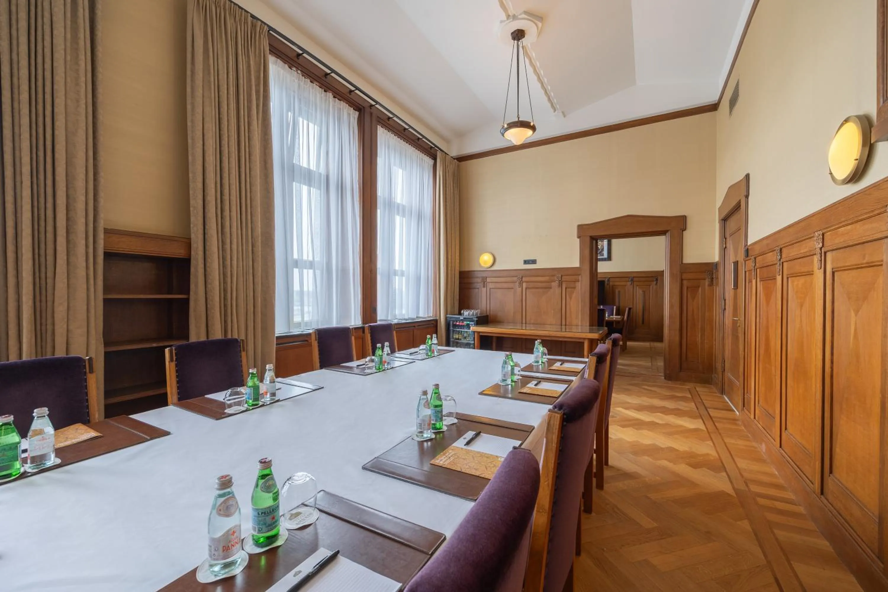 Meeting/conference room in Grand Hotel Amrâth Amsterdam