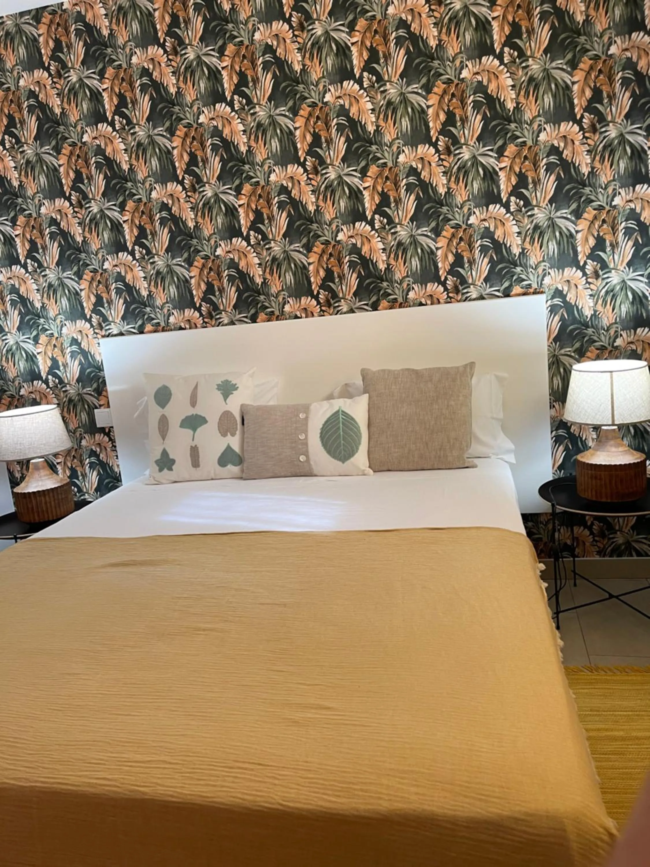 Bedroom, Bed in Esmeralda Holidays Apartments