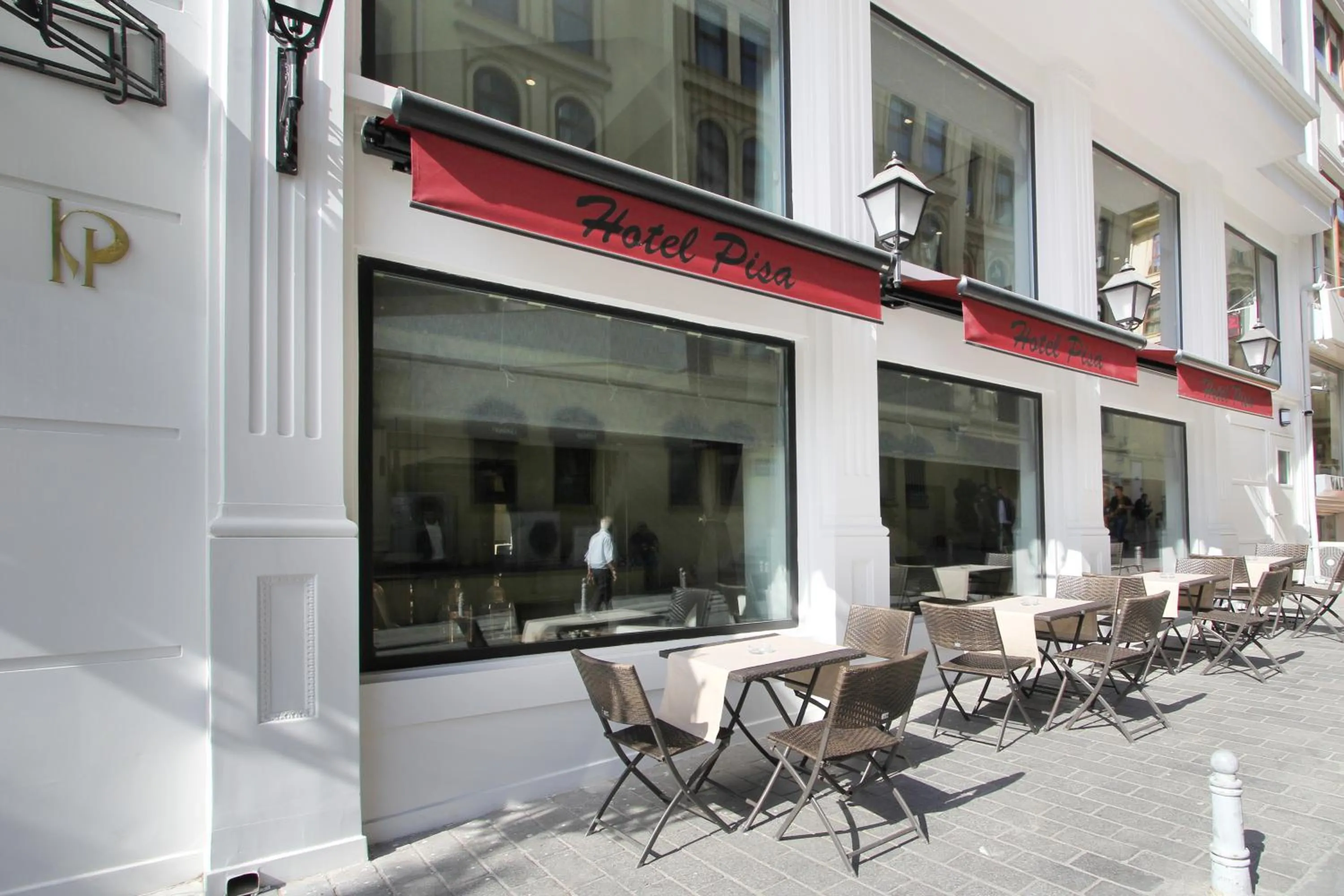 Property building in Pisa Hotel