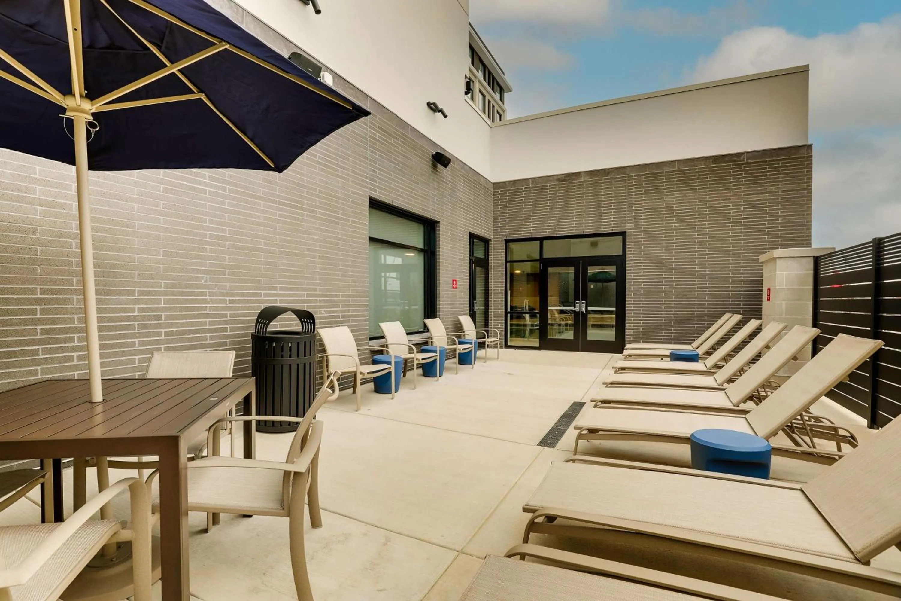 Pool view in Drury Plaza Hotel Chattanooga Hamilton Place