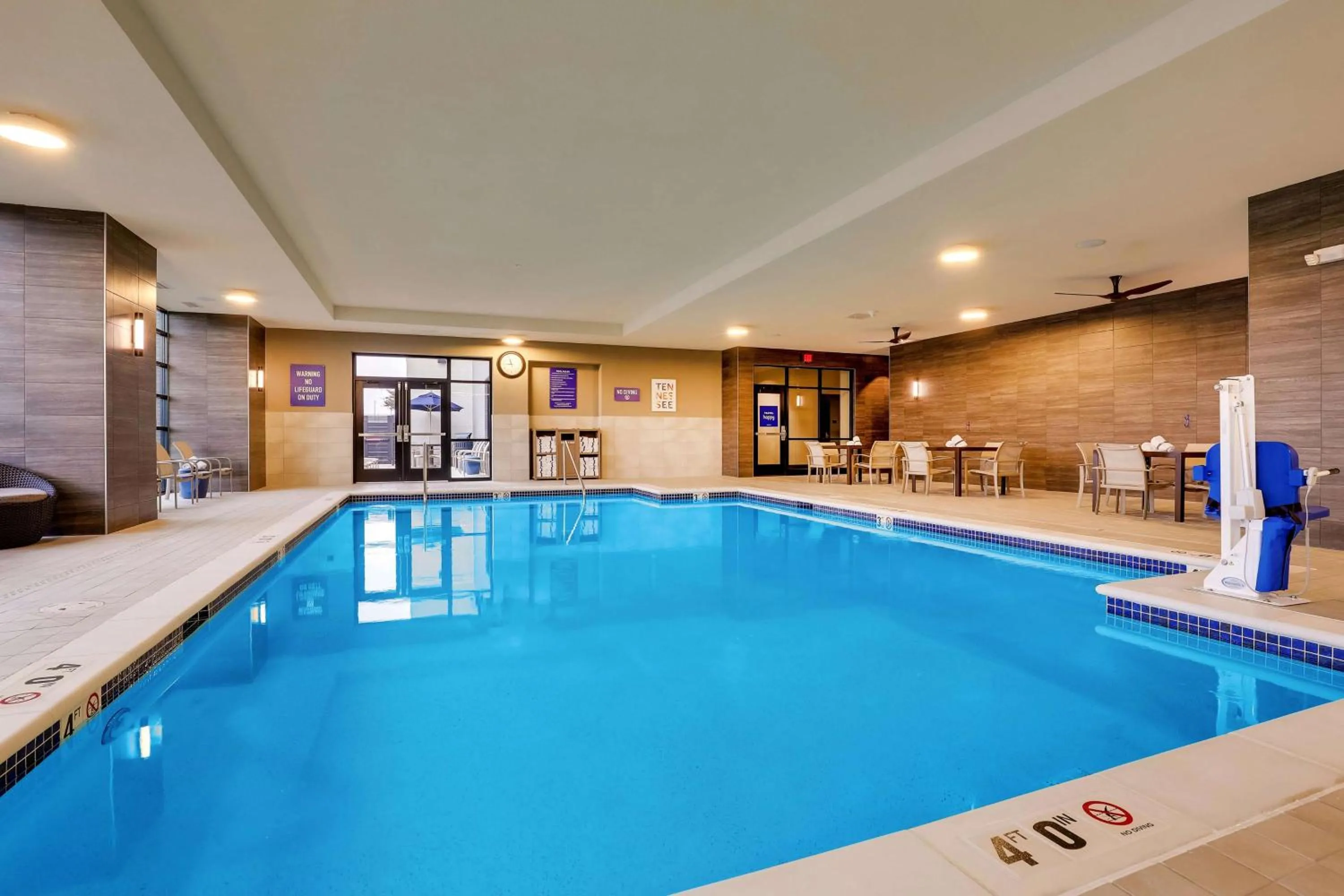 Pool view in Drury Plaza Hotel Chattanooga Hamilton Place