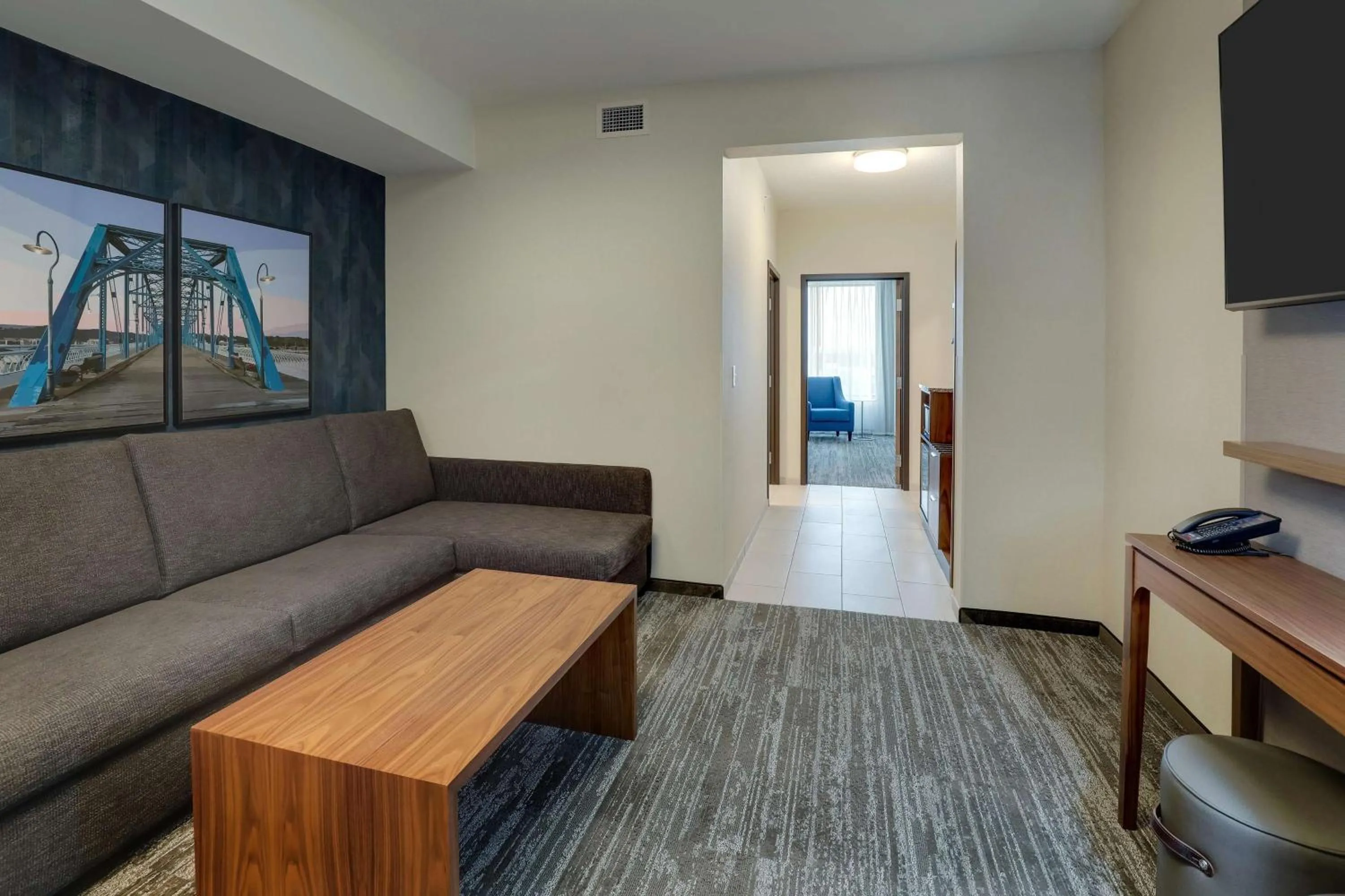 Bedroom in Drury Plaza Hotel Chattanooga Hamilton Place