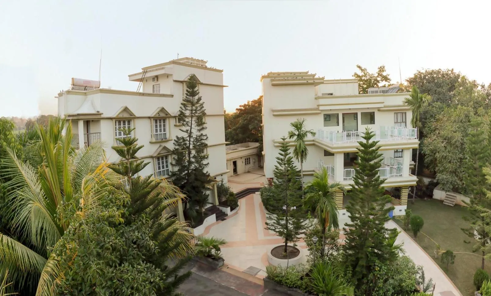 Property building in Amidhara Resort